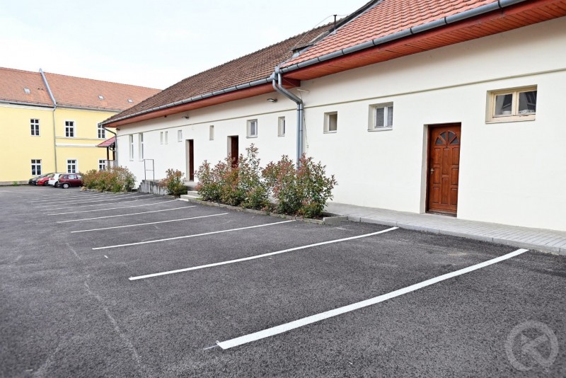 Hotel Merlot Eger 708000 thumb