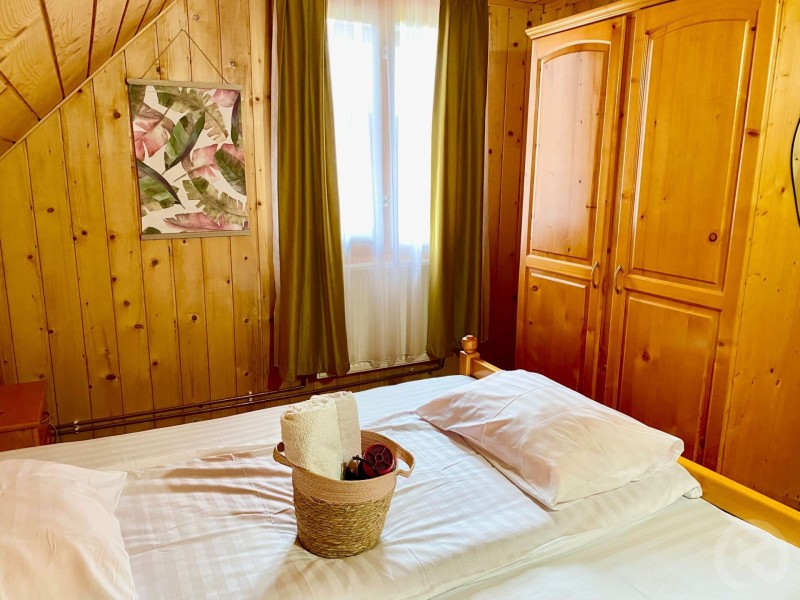 Mădălin Holiday Chalet Pietroasa 683849 thumb