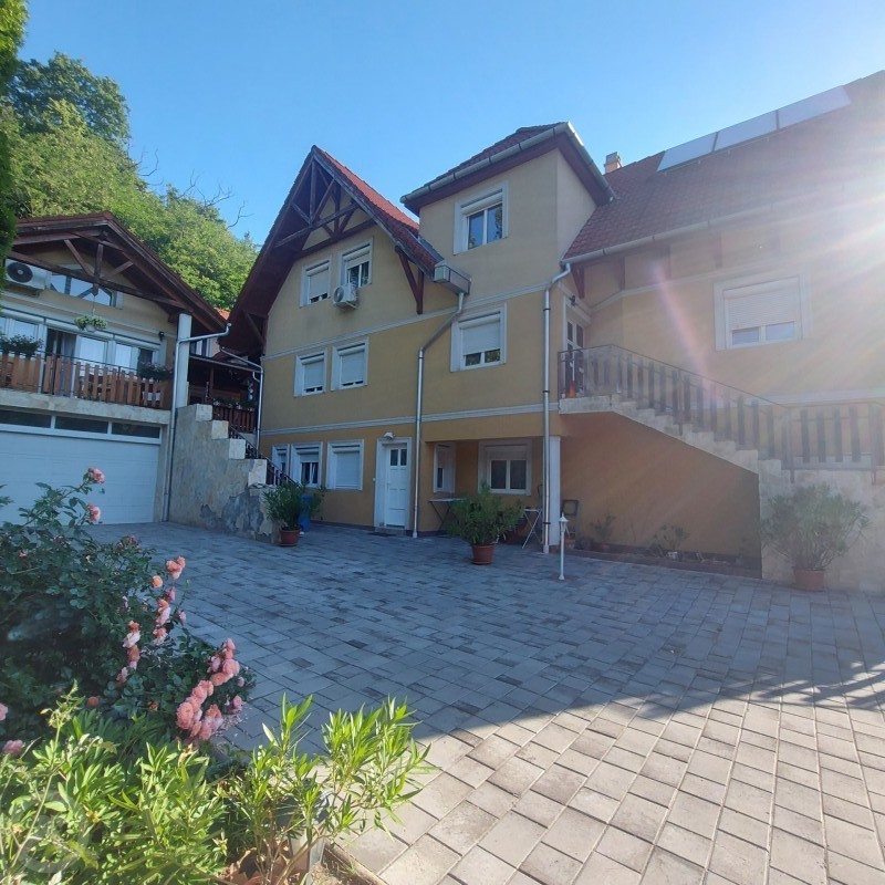 Viktória Pension Miskolc 715032 thumb