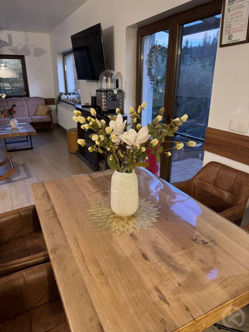 Casa Lipan Colibita – Mountain Cabin with Jacuzzi near the Lake Colibița 715181 thumb