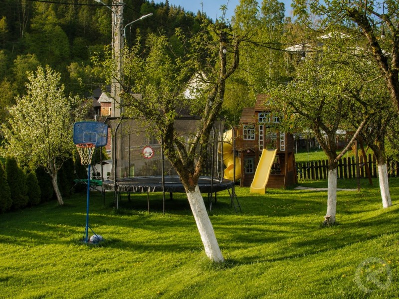 Casa Lipan Colibita – Mountain Cabin with Jacuzzi near the Lake Colibița 715184 thumb