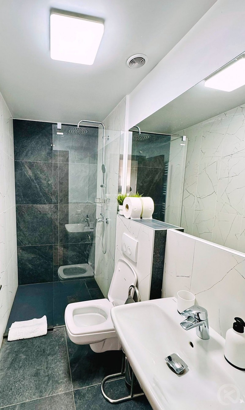 Casa Lipan Colibita – Mountain Cabin with Jacuzzi near the Lake Colibița 714871 thumb