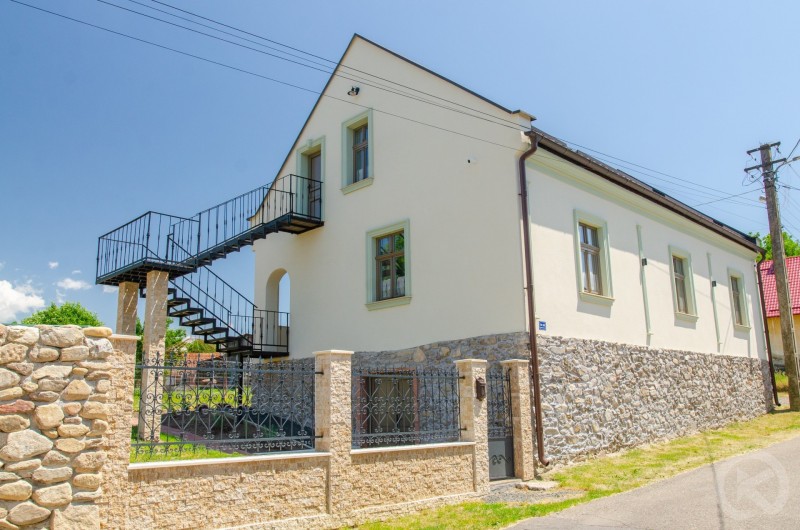 House Kresovan