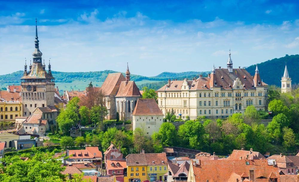 Sighișoara (Segesv&aacute;r), Mureș County &ndash; Comprehensive Tourist Guide (EN)