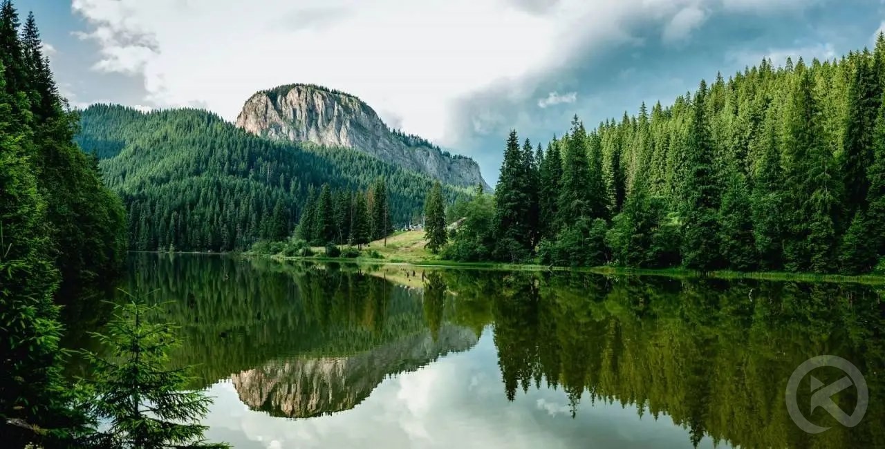Red Lake (Lacul Roșu) &ndash; Tourist Presentation
